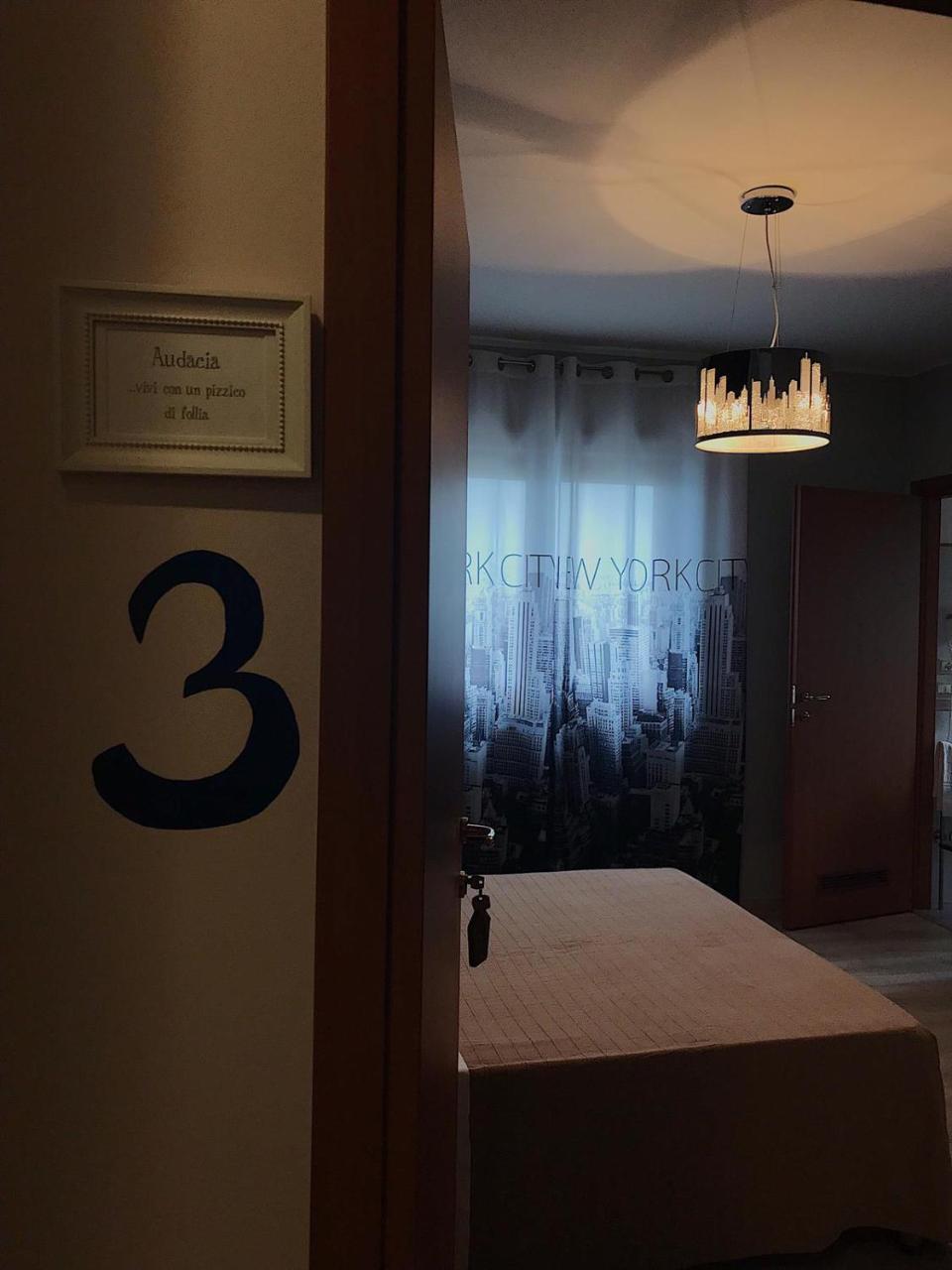 Hotel Opera' Moscufo Eksteriør billede